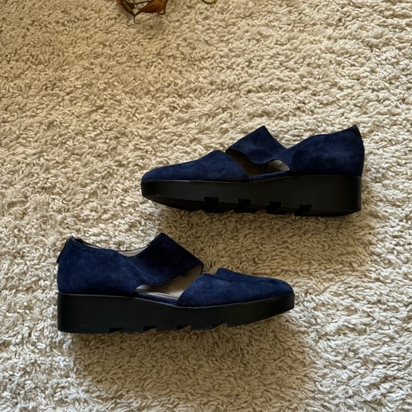 Eileen Fisher Marlow Wedge Mary Janes Loafers Size 7.5 Blue Suede Zipper - Picture 3 of 13